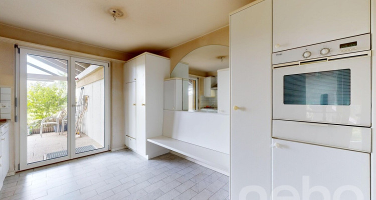 7-Zimmer-Einfamilienhaus an ruhiger Lage mit Garten und Weitblick image 8