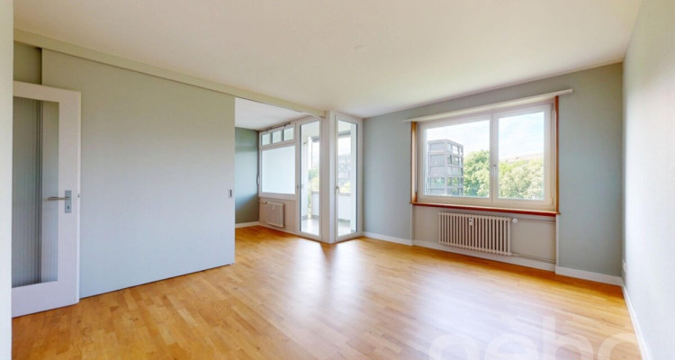 Modern renovierte 3.5-Zimmer-Wohnung mit Weitblick ins Grüne in Basel image 2