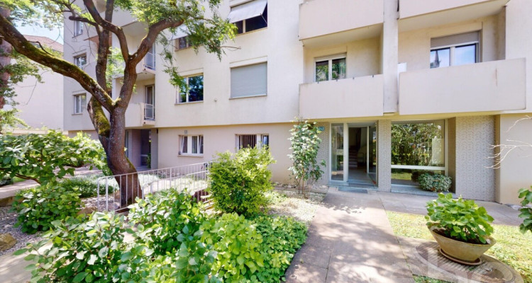 Modern renovierte 3.5-Zimmer-Wohnung mit Weitblick ins Grüne in Basel image 5