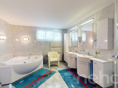 189 m2 grosse Terrassenwohnung mit Garten im idyllischen Rebhang image 11