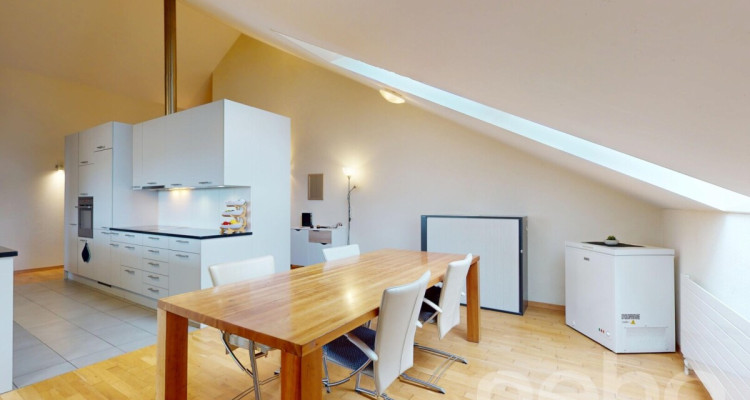 Superbe attique lumineux 4.5 pièces au confort raffiné image 1