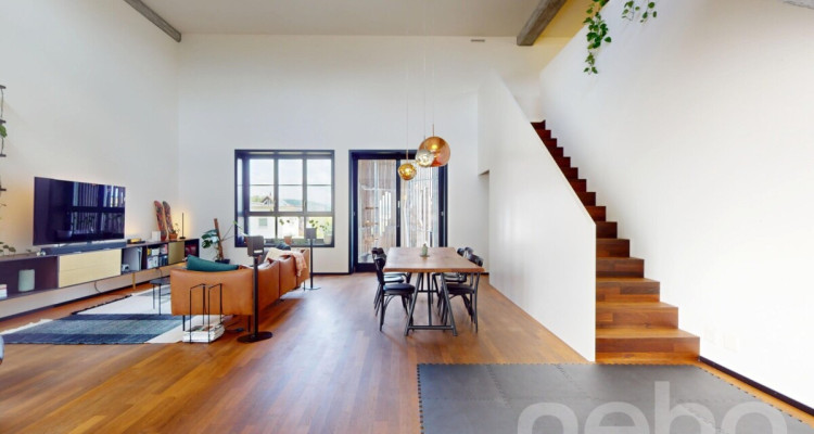 Aussergewöhnliche Wohnung mit gehobenem Wohnambiente image 2