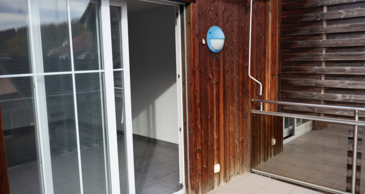 Appartement 3.5 pièce au coeur du village de Boncourt image 1