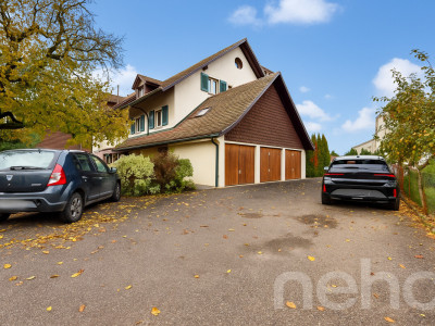 Charmant immeuble avec grange, garde-meuble et local commercial image 4