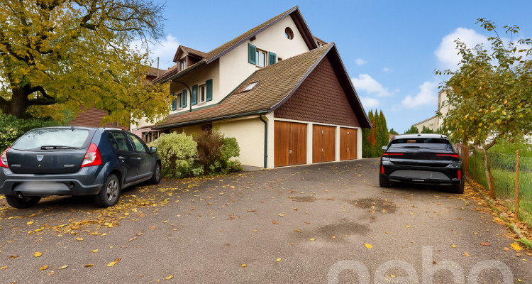 Charmant immeuble avec grange, garde-meuble et local commercial image 4