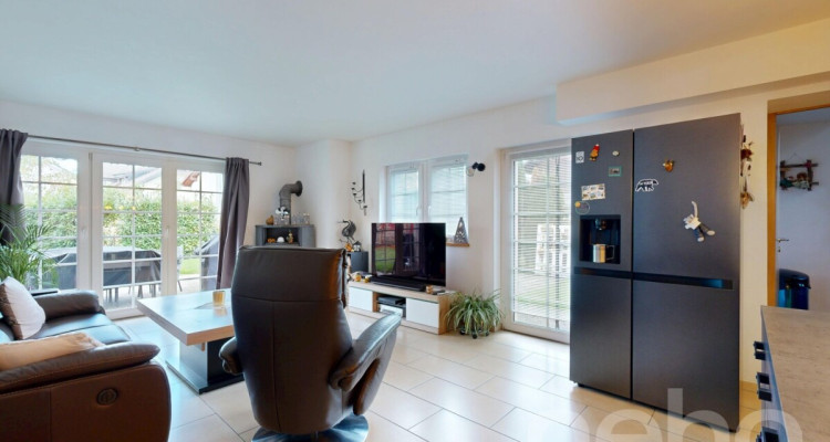 Charmant immeuble avec grange, garde-meuble et local commercial image 8