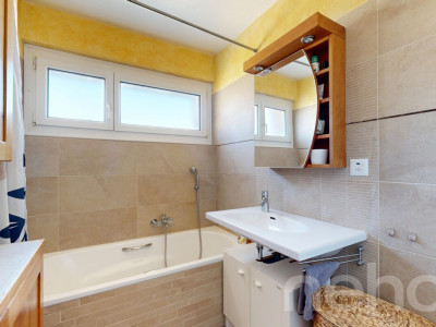 Appartement 4.5p traversant avec vue dégagée à La Chaux-de-Fonds image 7