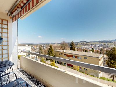 Appartement 4.5p traversant avec vue dégagée à La Chaux-de-Fonds image 11