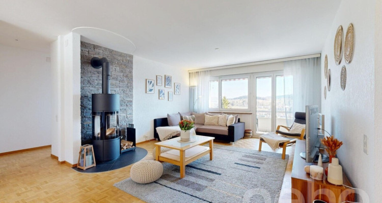 Appartement 4.5p traversant avec vue dégagée à La Chaux-de-Fonds image 1