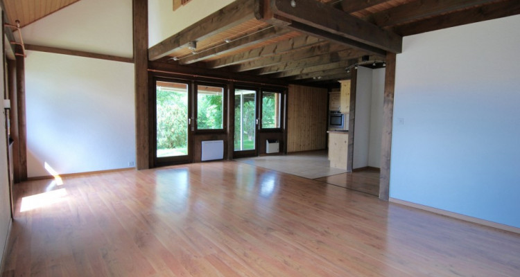 Jolie villa individuelle de 6,5 pièces idéalement située à Le Vaud image 9