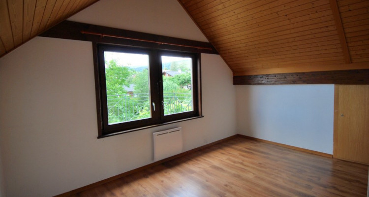 Jolie villa individuelle de 6,5 pièces idéalement située à Le Vaud image 12