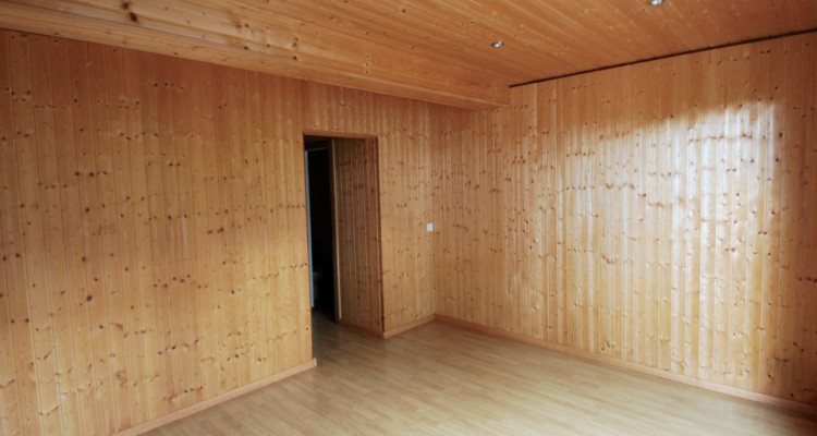 Jolie villa individuelle de 6,5 pièces idéalement située à Le Vaud image 15