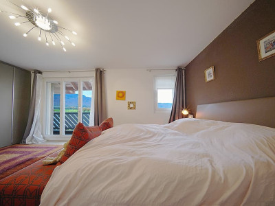 Belle et spacieuse villa au calme et proche de Nyon image 5