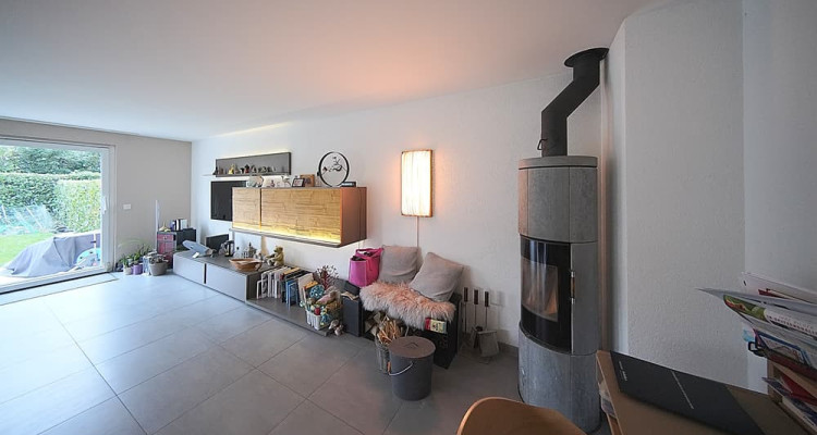 Belle et spacieuse villa au calme et proche de Nyon image 2