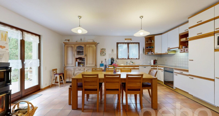 Maison spacieuse et accueillante dans un quartier calme et recherché image 4