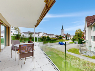 Helle 4.5-Zimmer-Maisonettewohnung mit Balkon und viel Raum für Ideen image 5