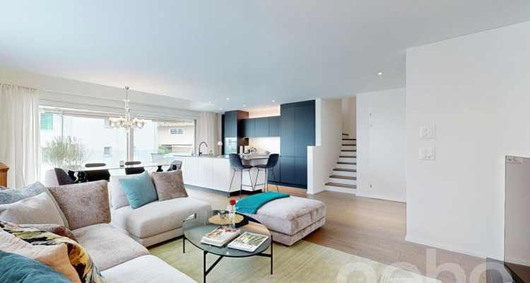 Helle 4.5-Zimmer-Maisonettewohnung mit Balkon und viel Raum für Ideen image 4