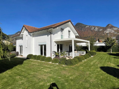 TRES BELLE VUE - QUARTIER RESIDENTIEL CALME image 1