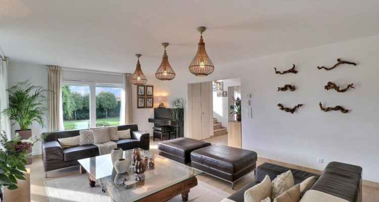 TRES BELLE VUE - QUARTIER RESIDENTIEL CALME image 10