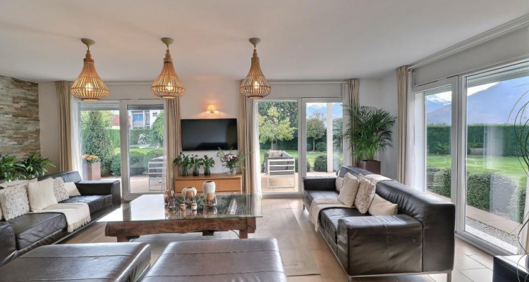 TRES BELLE VUE - QUARTIER RESIDENTIEL CALME image 13