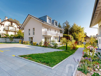 Jolie maison jumelle de 4,5 pièces sur les hauts de Renens image 1