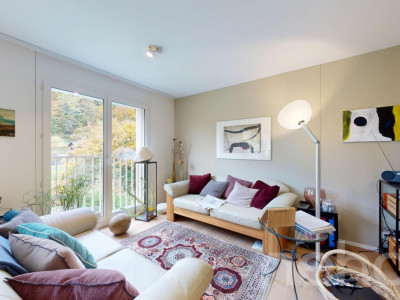 Lichtdurchflutete 2.5-Zimmer-Wohnung mit Blick Richtung Töss image 2