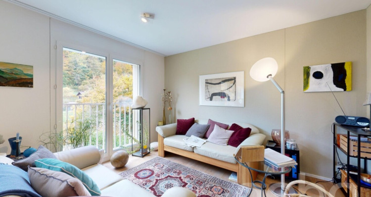 Lichtdurchflutete 2.5-Zimmer-Wohnung mit Blick Richtung Töss image 2