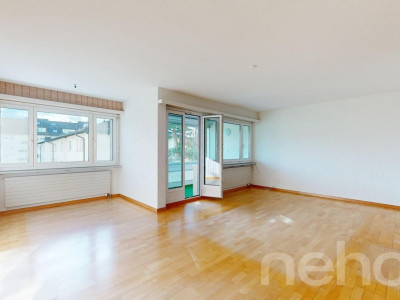 Helle 3.5-Zimmer-Wohnung in Schwerzenbach ZH mit Komfort und Charme image 1