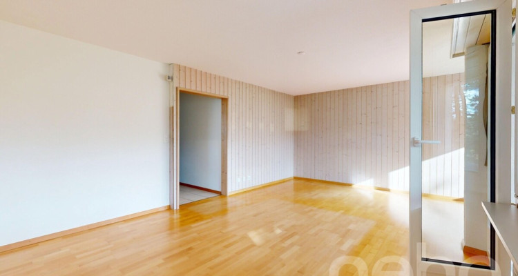 Helle 3.5-Zimmer-Wohnung in Schwerzenbach ZH mit Komfort und Charme image 4