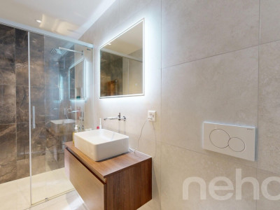 Splendide appartement moderne de 4.5p avec terrasse, vue et garage! image 10