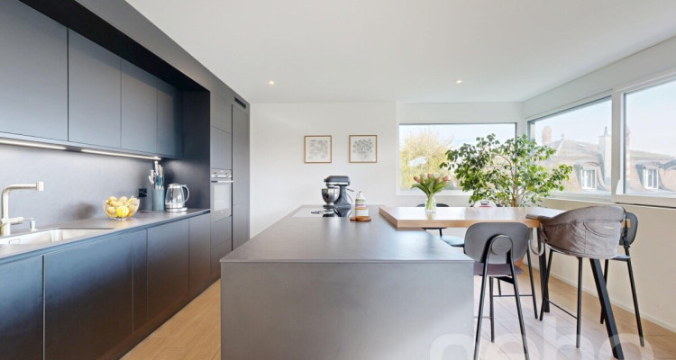 Splendide appartement moderne de 4.5p avec terrasse, vue et garage! image 5