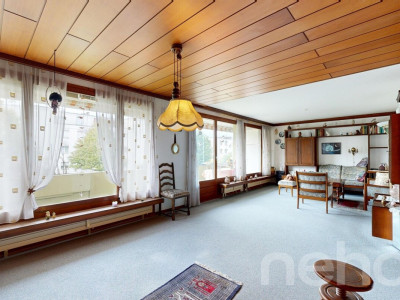 Sonnige 3.5-Zimmer-Wohnung mit Balkon und zwei Parkplätzen image 4