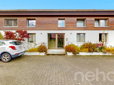 Beau 3.5 pièces rénové à Soral, charme et confort réunis image 12