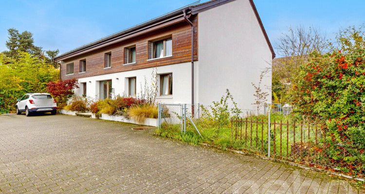 Beau 3.5 pièces rénové à Soral, charme et confort réunis image 1