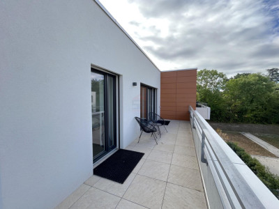 Magnifique Attique MINERGIE avec grande terrasse image 2