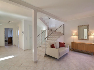 DUPLEX UNIQUE EN CENTRE AVEC VUE PANORAMIQUE image 12