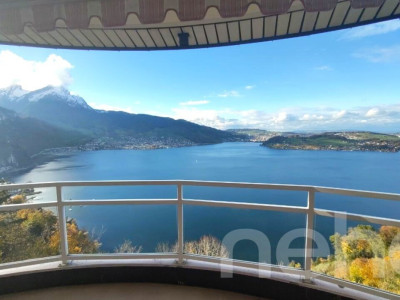 Charmevolle 3.5-Zimmer-Wohnung mit atemberaubendem See- und Bergblick image 3