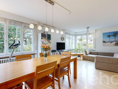 Charmantes Einfamilienhaus 4.5 Zimmer mit Potenzial und idealer Lage image 2