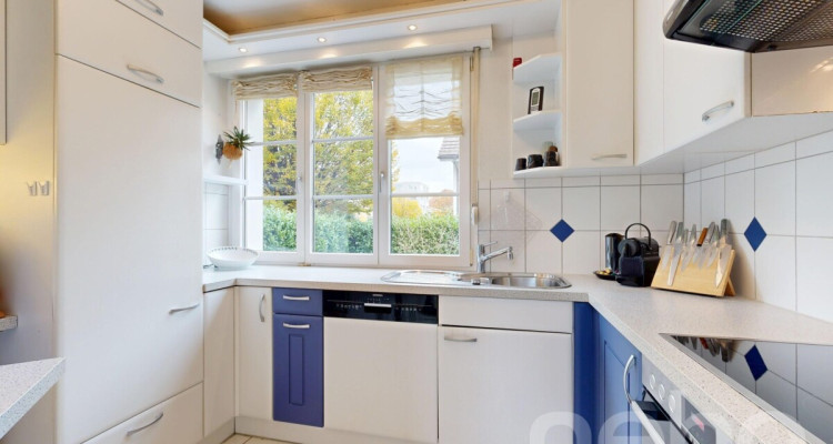 Charmantes Einfamilienhaus 4.5 Zimmer mit Potenzial und idealer Lage image 4