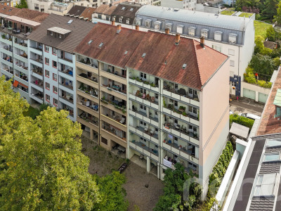 Attraktives Mehrfamilienhaus mit 9 Wohnungen und Ausbaupotenzial image 1