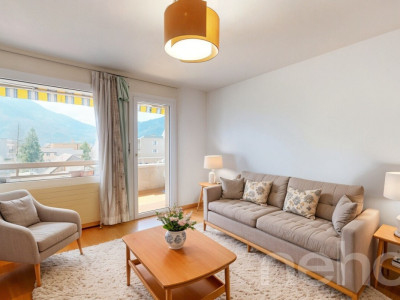 Exclusif: 2.5 pièces proche dun commerce et café de quartier image 2