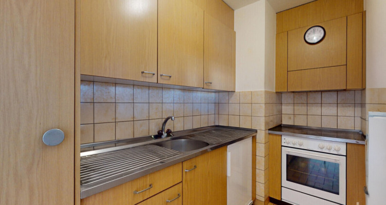 Exclusif: 2.5 pièces proche dun commerce et café de quartier image 11