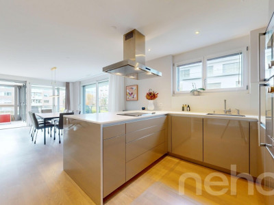 Elegante 4.5-Zimmer-Wohnung in Zumikon image 2