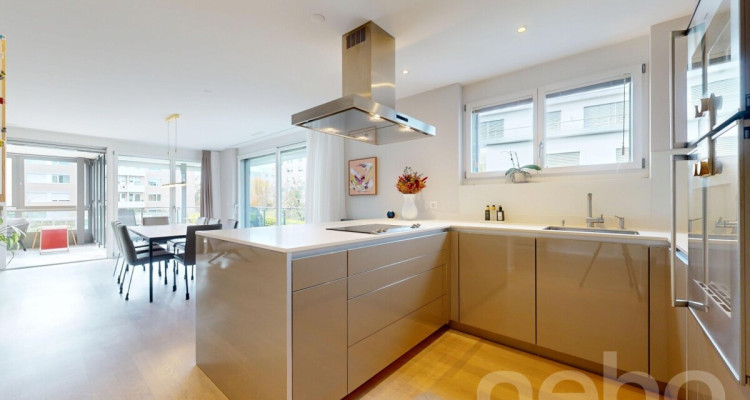 Elegante 4.5-Zimmer-Wohnung in Zumikon image 2