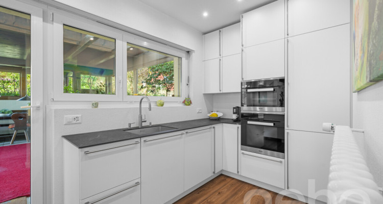 Stilvoll renoviertes Zweifamilienhaus an zentrumsnaher Lage image 11