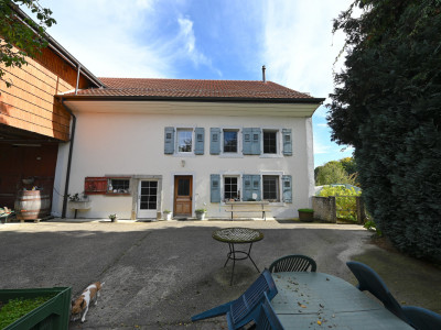 OPPENS - MAGNIFIQUE FERME SUR 5 HECTARES  image 3