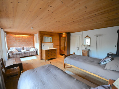 OPPENS - MAGNIFIQUE FERME SUR 5 HECTARES  image 7