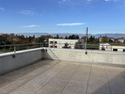 ✨ NOUVEAUTÉ ! APPARTEMENT ATTIQUE 2 PIÈCES – CORSIER (GE) ✨ image 1