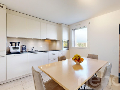 À Payerne ? Appartement 3.5 pièces moderne avec balcon image 2