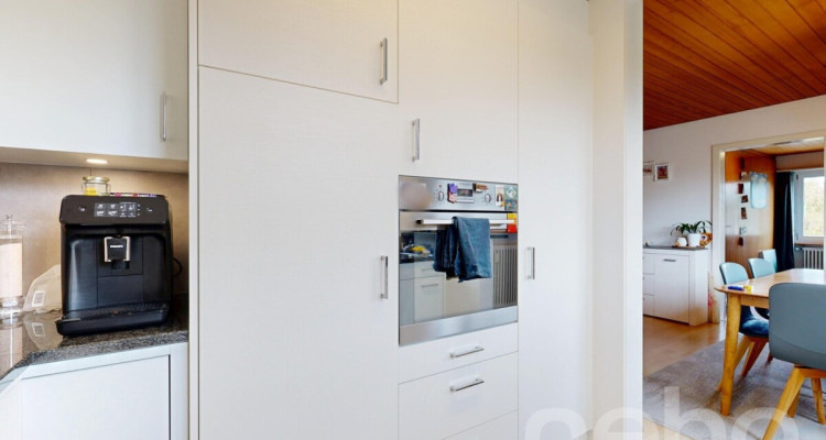 Preiswerte Dachwohnung an ruhiger Lage image 5